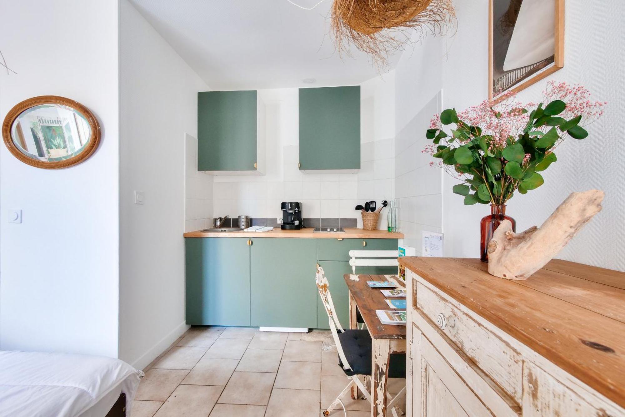 La Suite 24 - Studio Avec Terrasse A 100M Du Port De Saint-Martin-de-Ré Extérieur photo