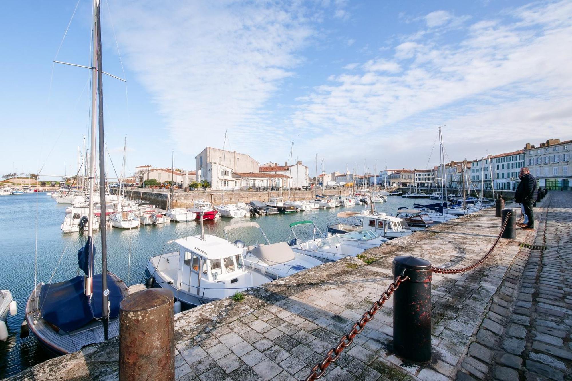 La Suite 24 - Studio Avec Terrasse A 100M Du Port De Saint-Martin-de-Ré Extérieur photo